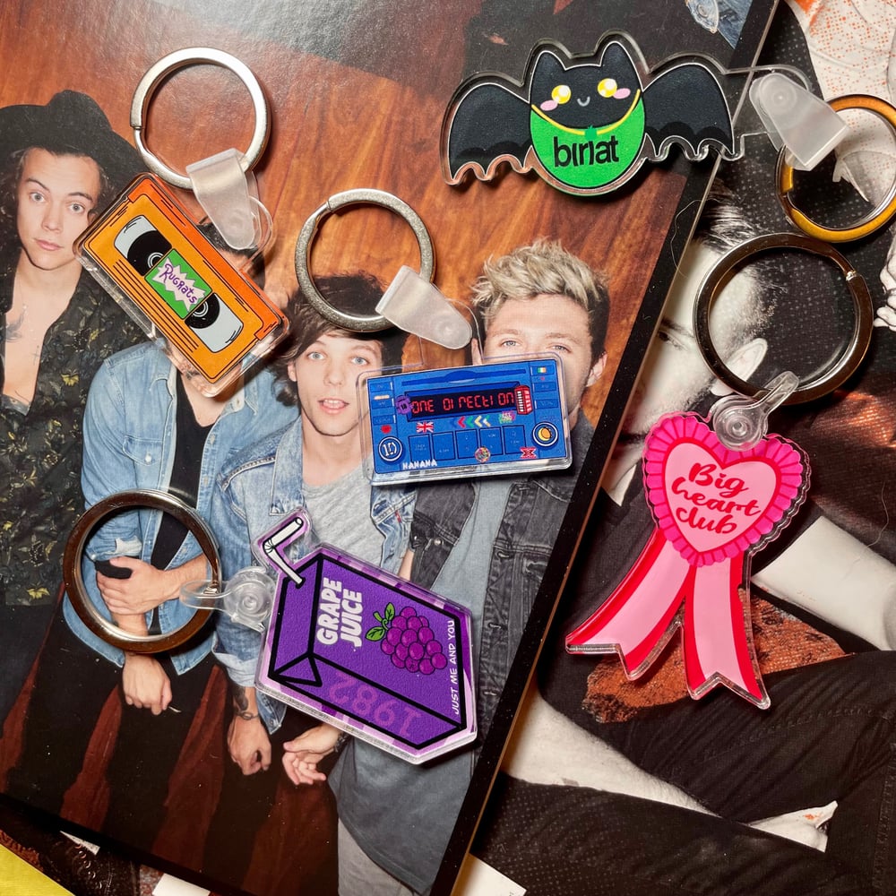 Image of 1D Radio Keychain