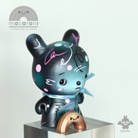 Image 1 of Macaroni - Doodle edition - Frosty - Custom 3" Kidrobot Dunny