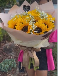 Classy Sunflower 🌻 bouquet 