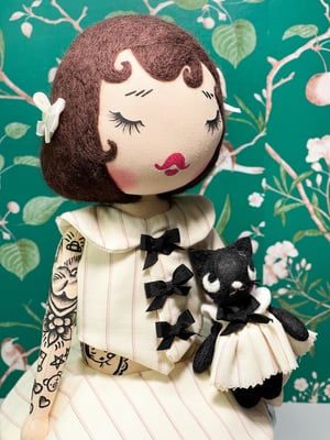 Image of TATTOO DREAMS MEDIUM ART DOLL 