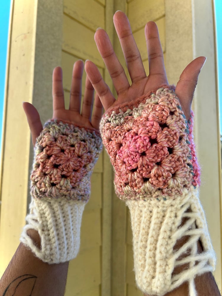 Image of ✧Enid Gloves