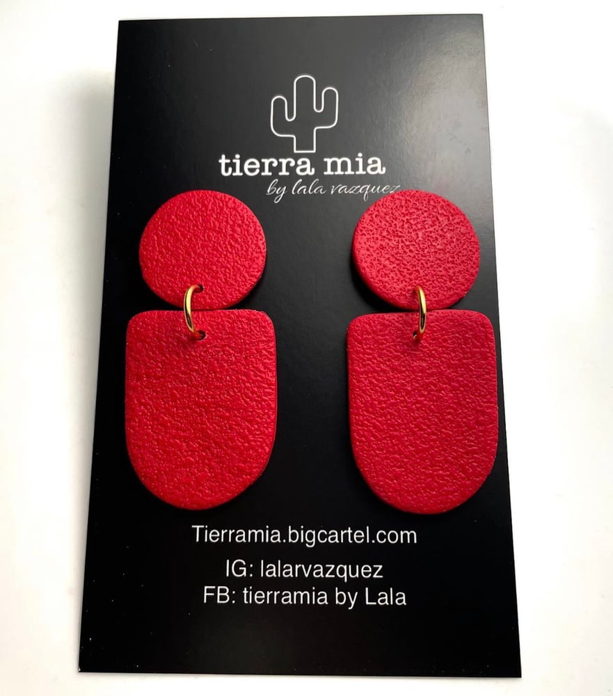 Image of Textured red dangles 