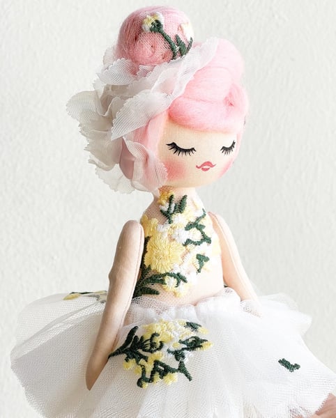 Image of Floral Collection Little Doll Ivy