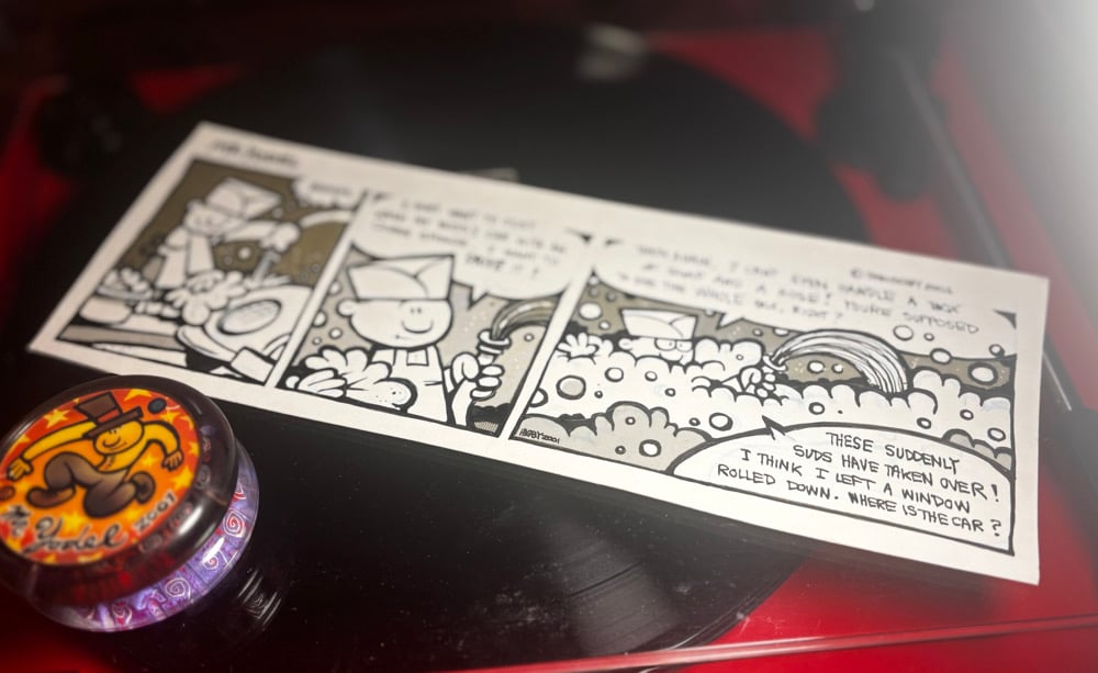 Image of 2001 Mr. Yodel Playmaxx ProYo with Comic Strip