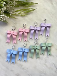 Image 1 of  Spring bows 