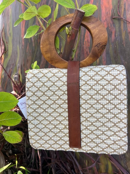 Image of Beige/offwhite Cotton and Leather handbag 