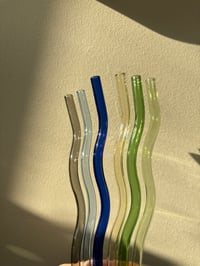 Image 2 of Wavy Glass Straws