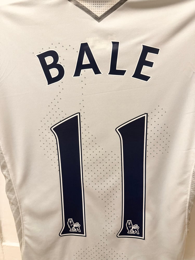Image of Tottenham Hotspur “BALE 11” 2012/13 Home Shirt +PL patches (M)