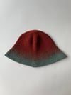 Gradient hat #08