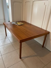 Image 1 of Salontisch nussbaum