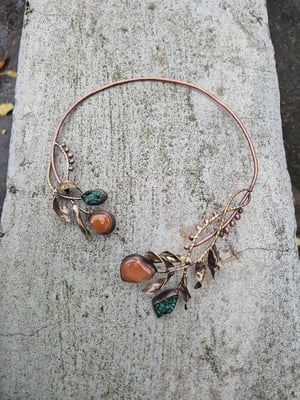 Carnelian and malachite open necklace 