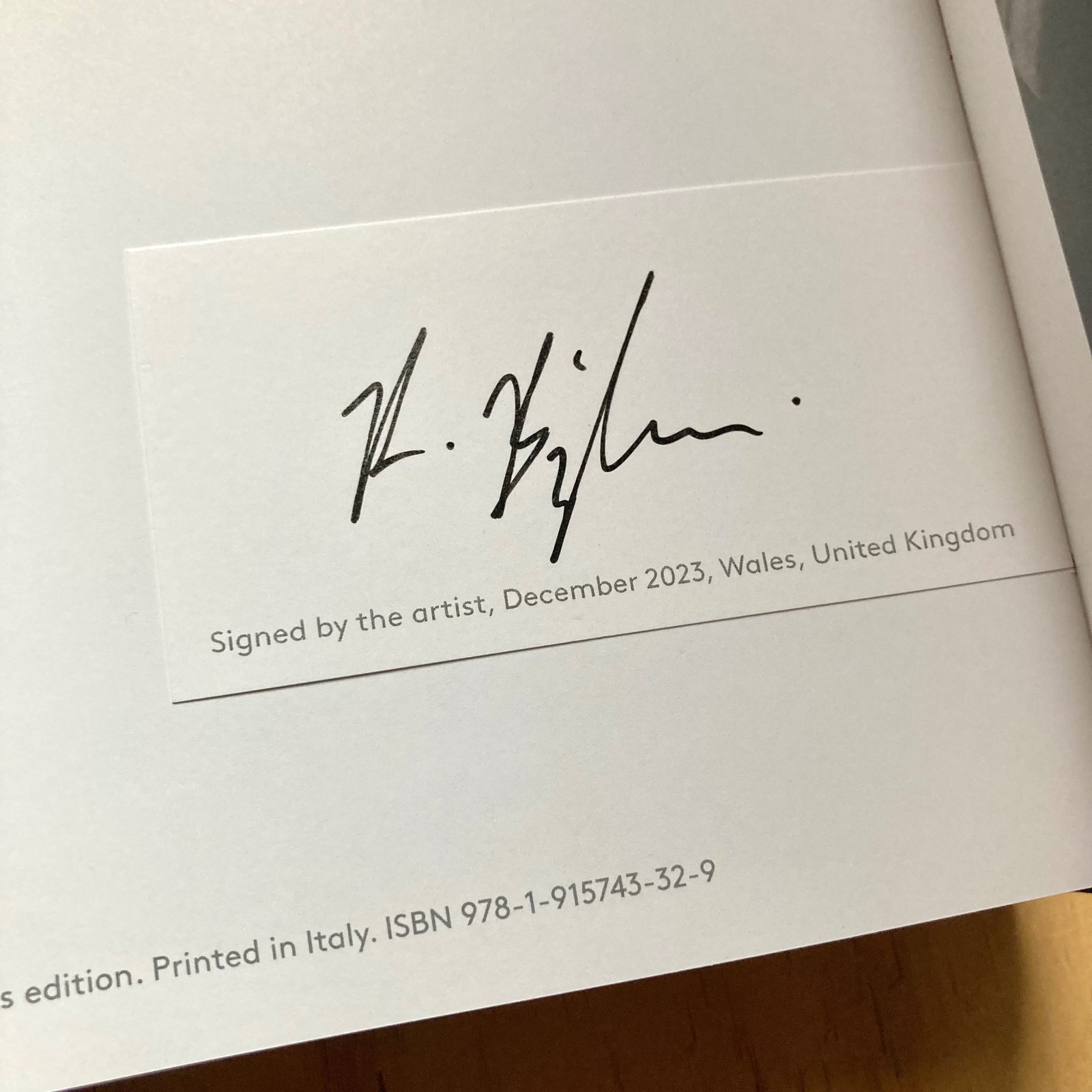 Richard Billingham - Ray's a Laugh (Signed) | Photobook Junkies