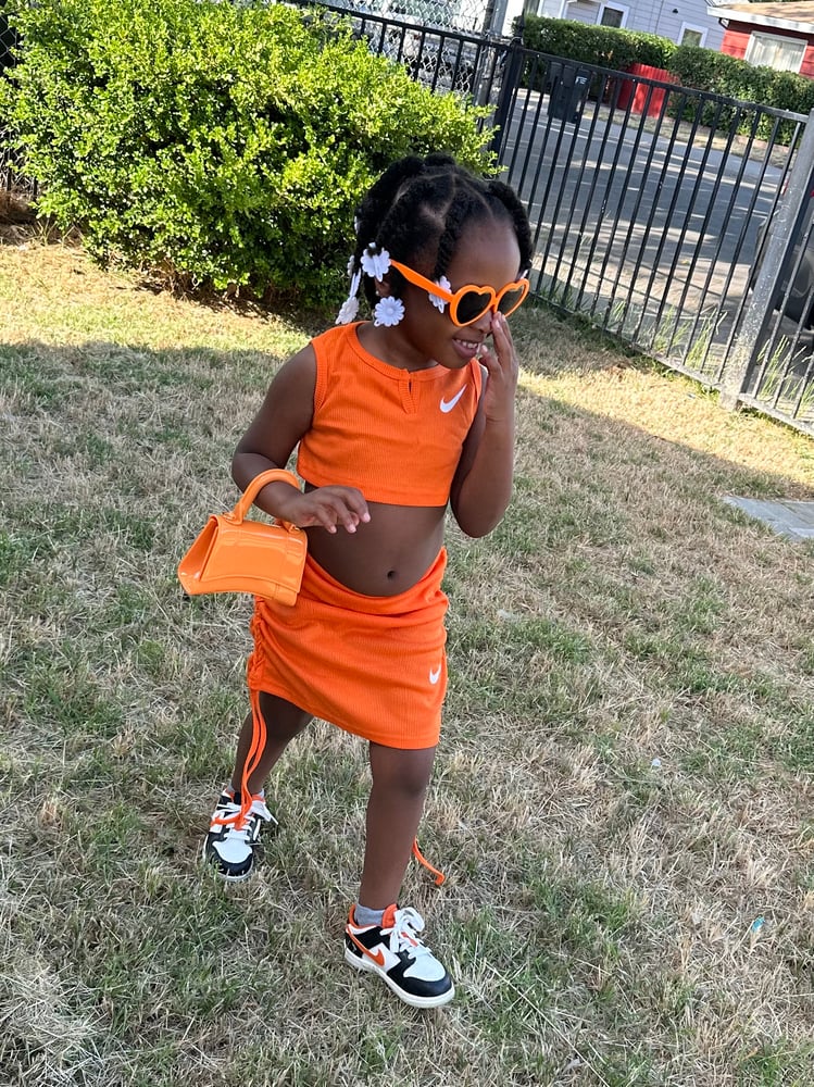 Image of Scrunch 🧡
