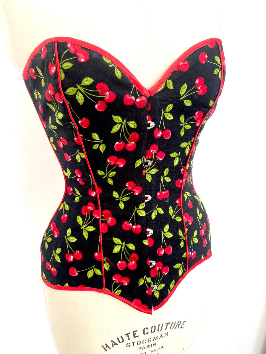 Image of CHERRIES OVERBUST CORSET