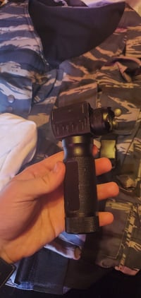 Image 2 of Grip-Light