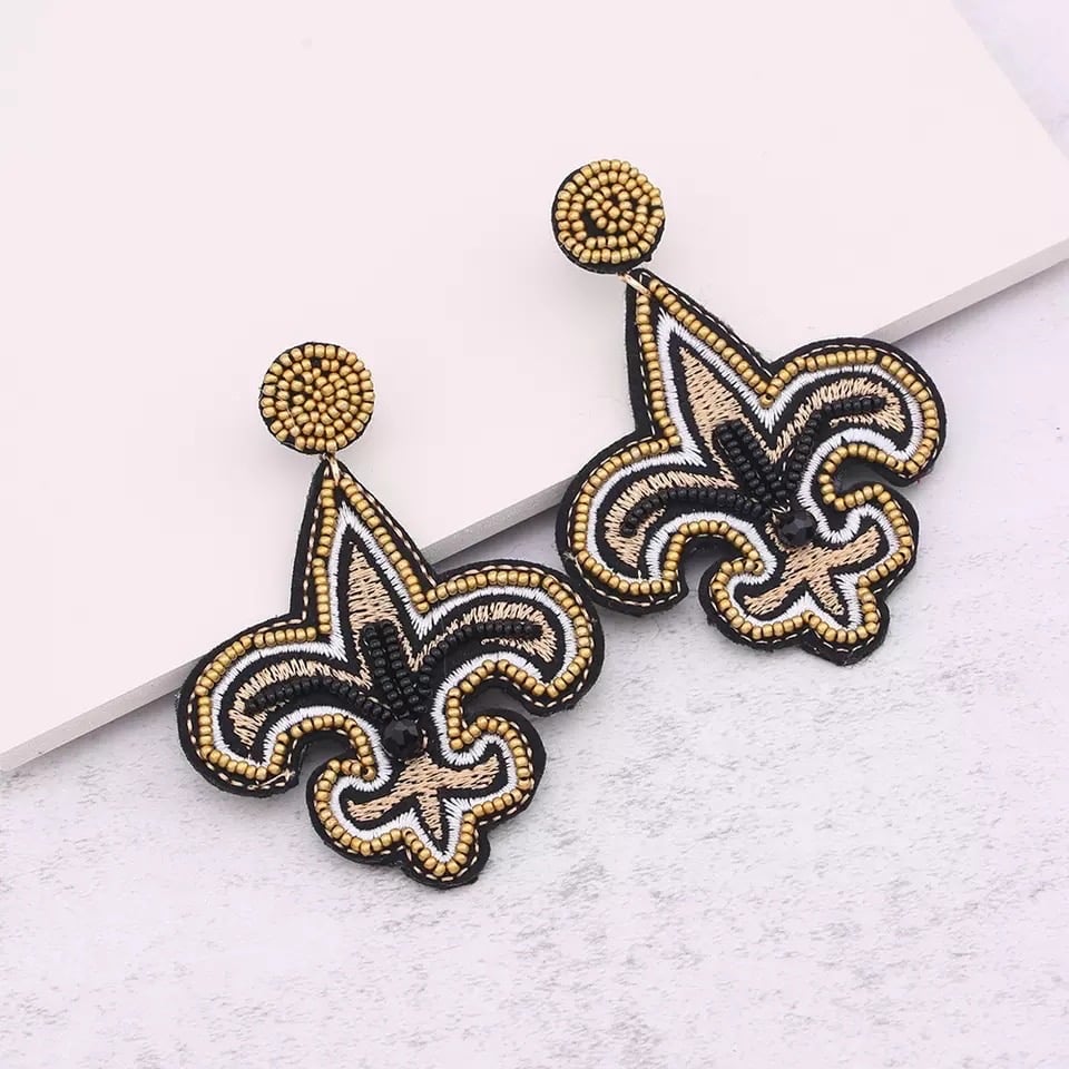 Image of Fleur de Lis Me Plz!