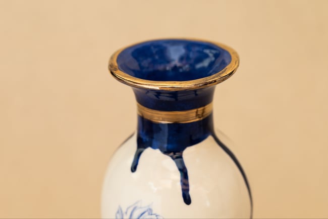 Eye Vase 18K Gold Luster