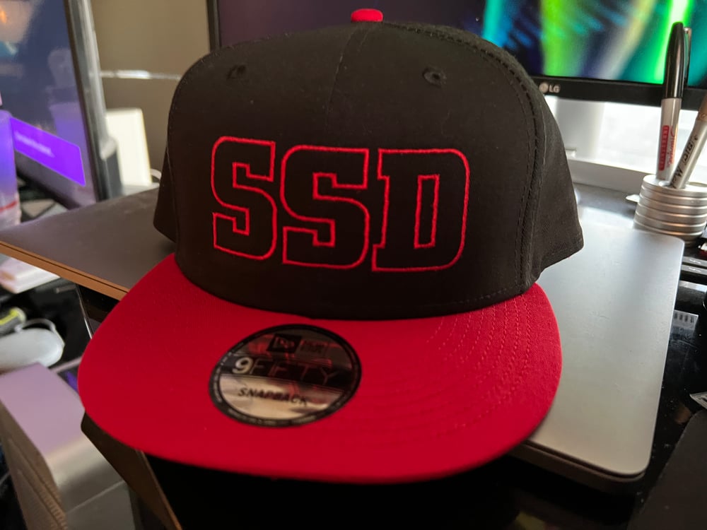 Black & Red New Era Flat Bill SnapBack Red SSD Outline Logo Hat