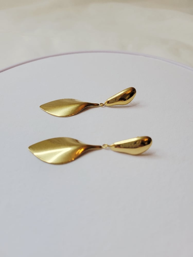 Image of Dorados earrings 