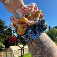 Image 3 of Scrunchie Keychain | 2