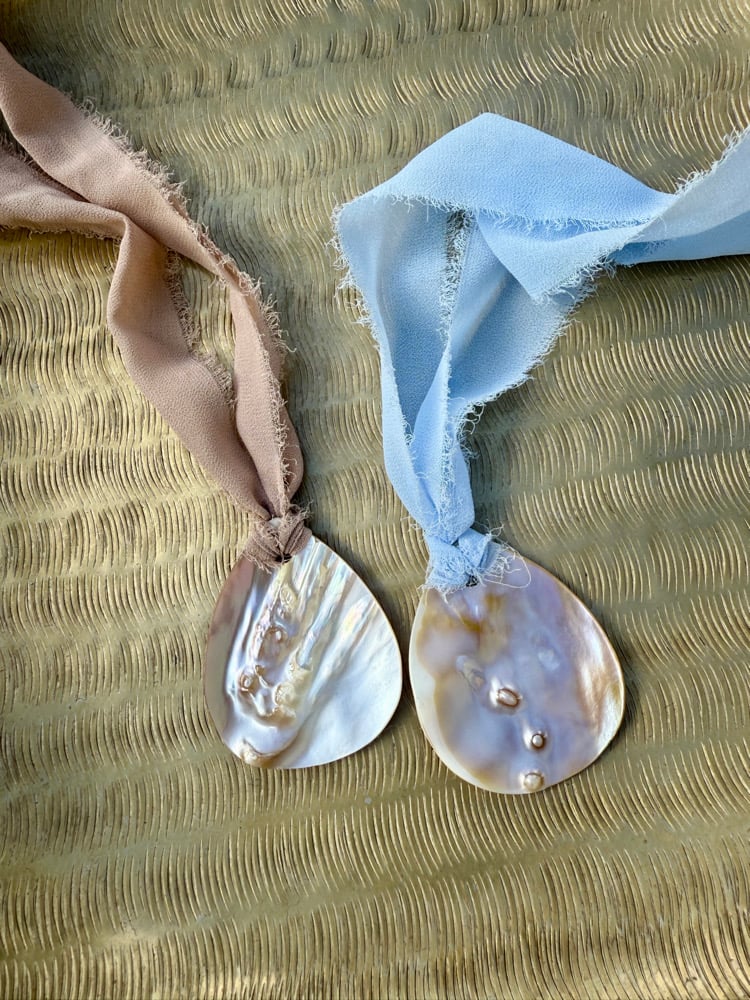 Image of Shell pendant necklace 