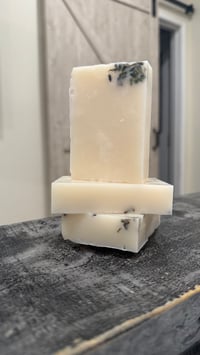 Image 2 of Mistletoe Glow Body Bar LE