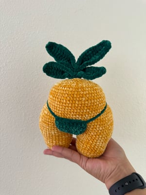 Image of Tiny pineapple booty 