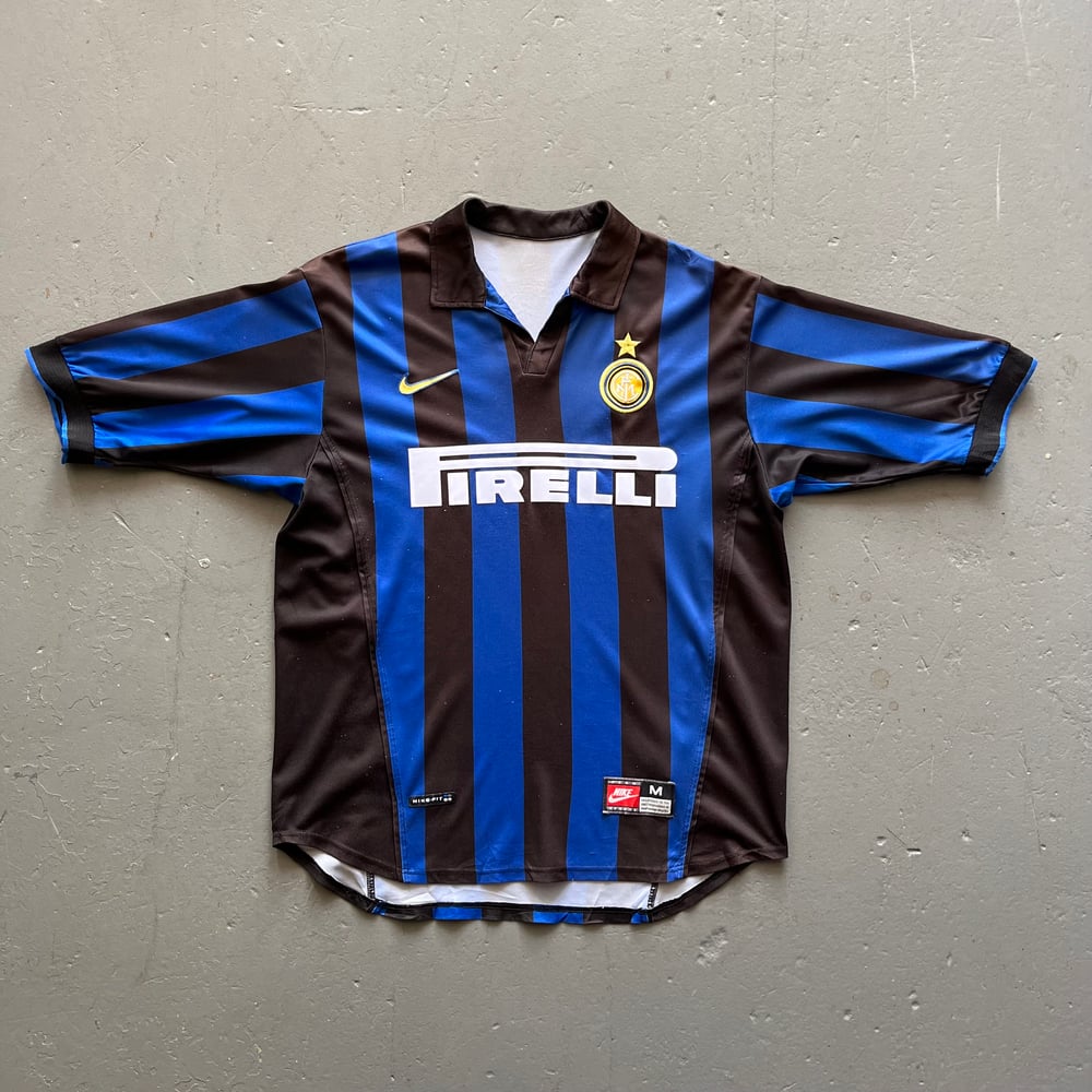 Image of 98/99 Inter Milan home shirt size medium 