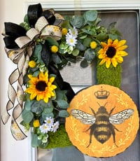 Image 4 of Bee Moss Wreath