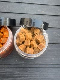 Image 2 of Beef and Garlic cubed boilies