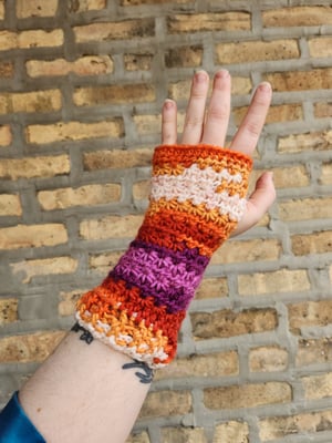 lesbian pride star stitch arm warmers