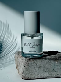 Image 5 of PERUME WILD JUNIPER