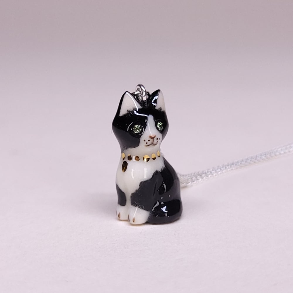 Image of Longhair Tuxedo Porcelain & Sterling Silver Sitting Kitten Pendant