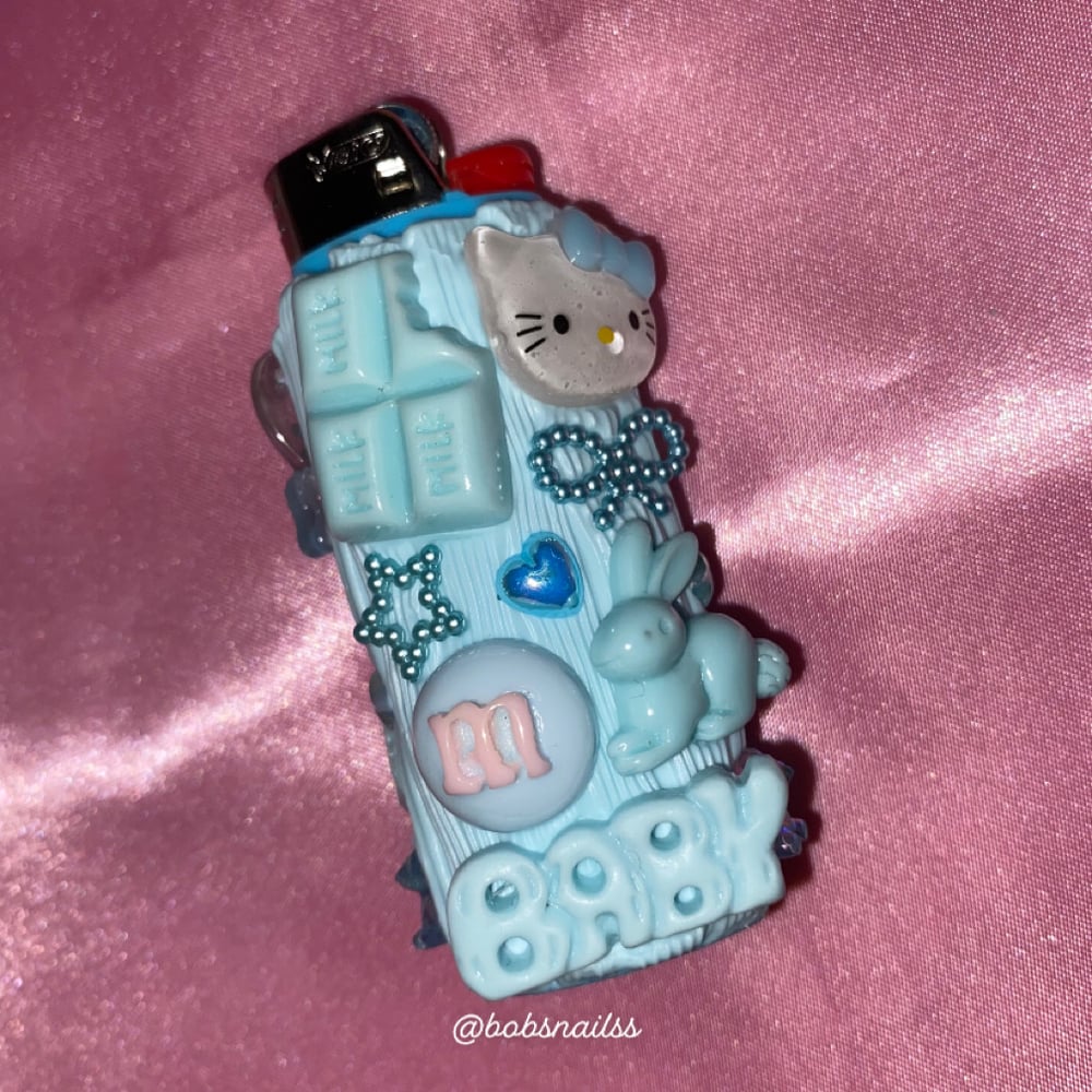 Image of Baby Blue Lighter