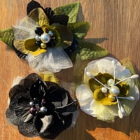 Image 2 of forest girl petal pop set