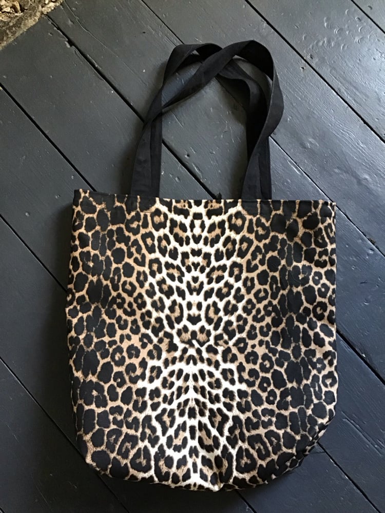 tiger leopard print shoulder bag copy copy Image 5