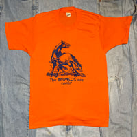 Image 2 of 1980s The Bronco’s Are Comin’ Sz Medium 