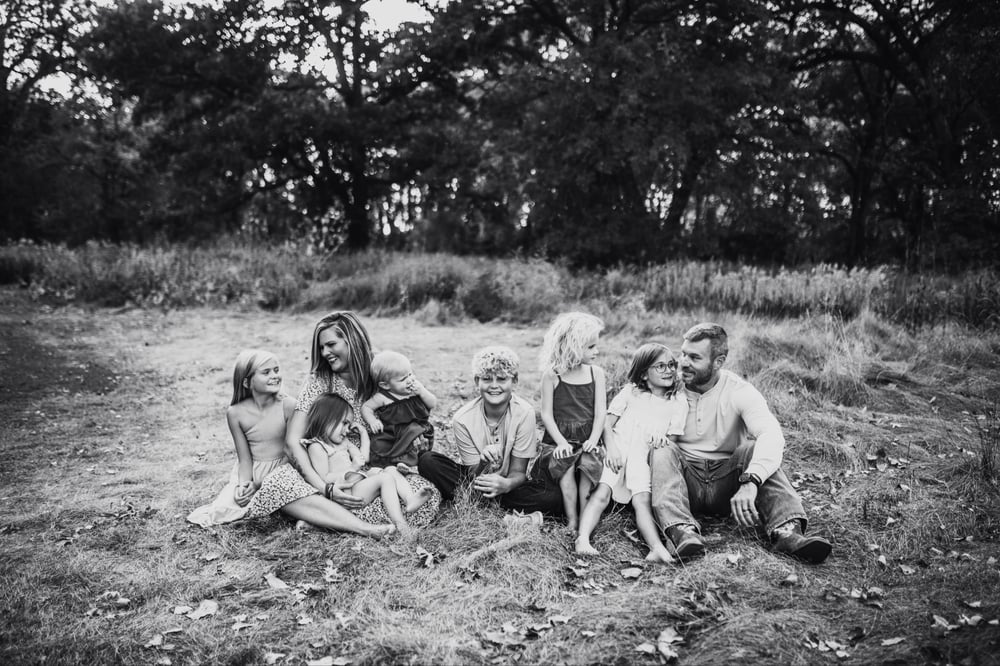 Image of BF Family Session 75% OFF