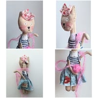 Image 5 of The pink wool