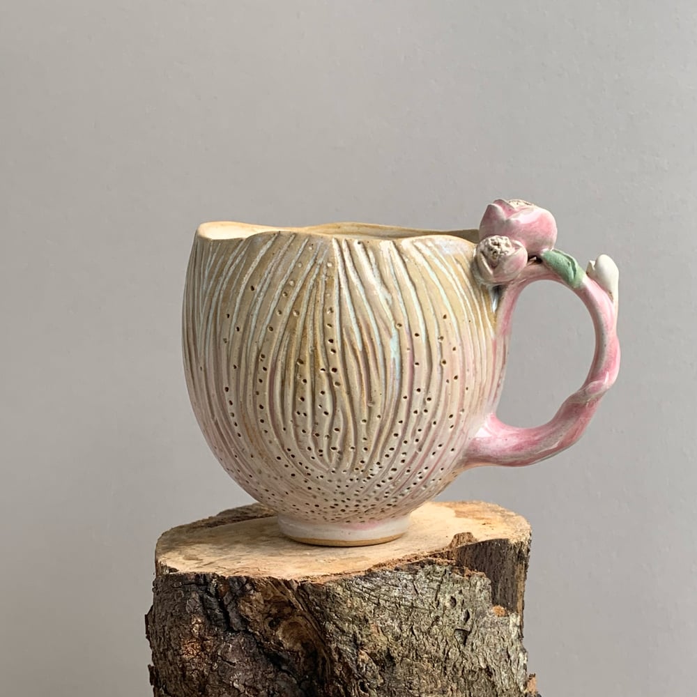 Image of Flower cup 3