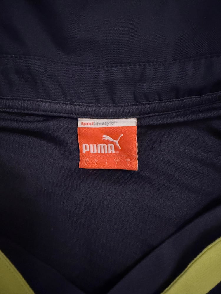 Image of PRE ORDER: Tottenham Hotspur “DEFOE 18” 2010/11 Third Shirt + PL patches (L)