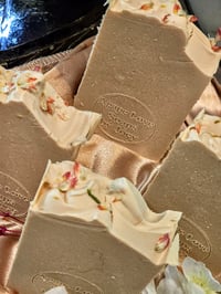 Image 4 of Calamine Soap / Tallow