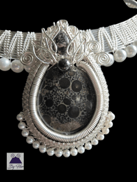Image 6 of Lotus Choker set