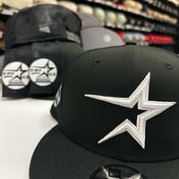 Image 1 of New Era 9Fifty Black-White Trucker 