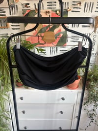 Image 1 of NWT H & M black band top 