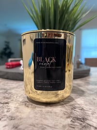 Image 1 of Black Violet Wood Wick Candle 14 oz / 398 g
