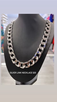 Silver link necklace 