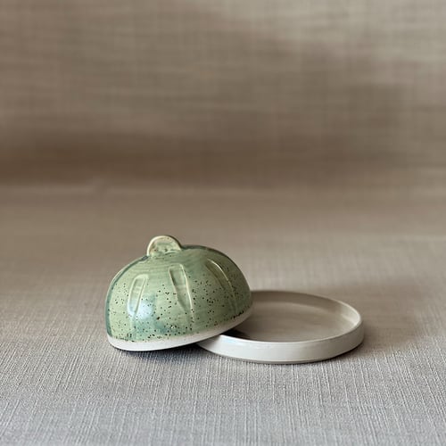 Image of NATURE BUTTER DISH 