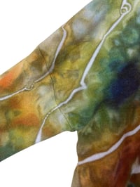 Image 6 of 1XL/2XL Forager Pocket Sweater in Earthy Rainbow Geode Ice Dye