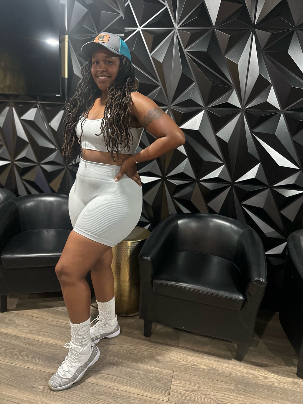 Image of Gray 2 Piece athletic set 